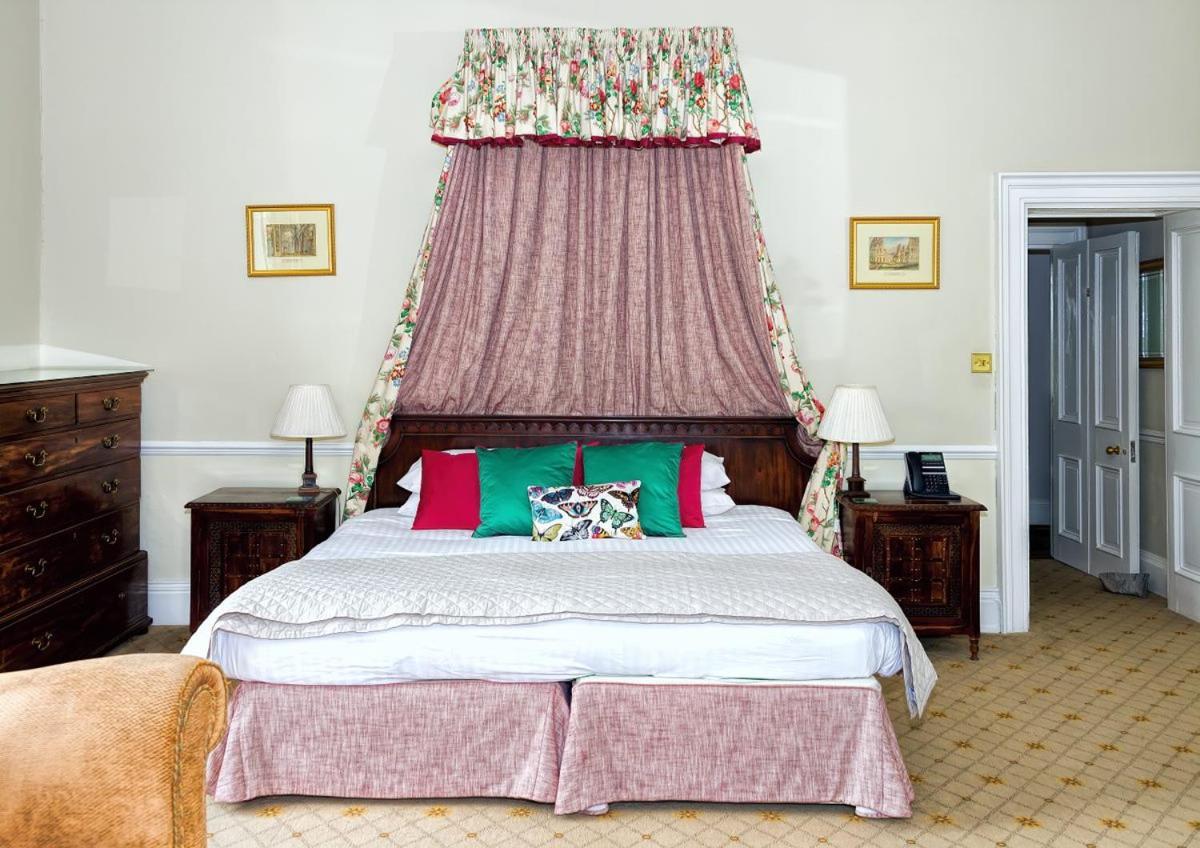 Willington Hall Hotel ทาร์พอร์ลีย์ ภายนอก รูปภาพ