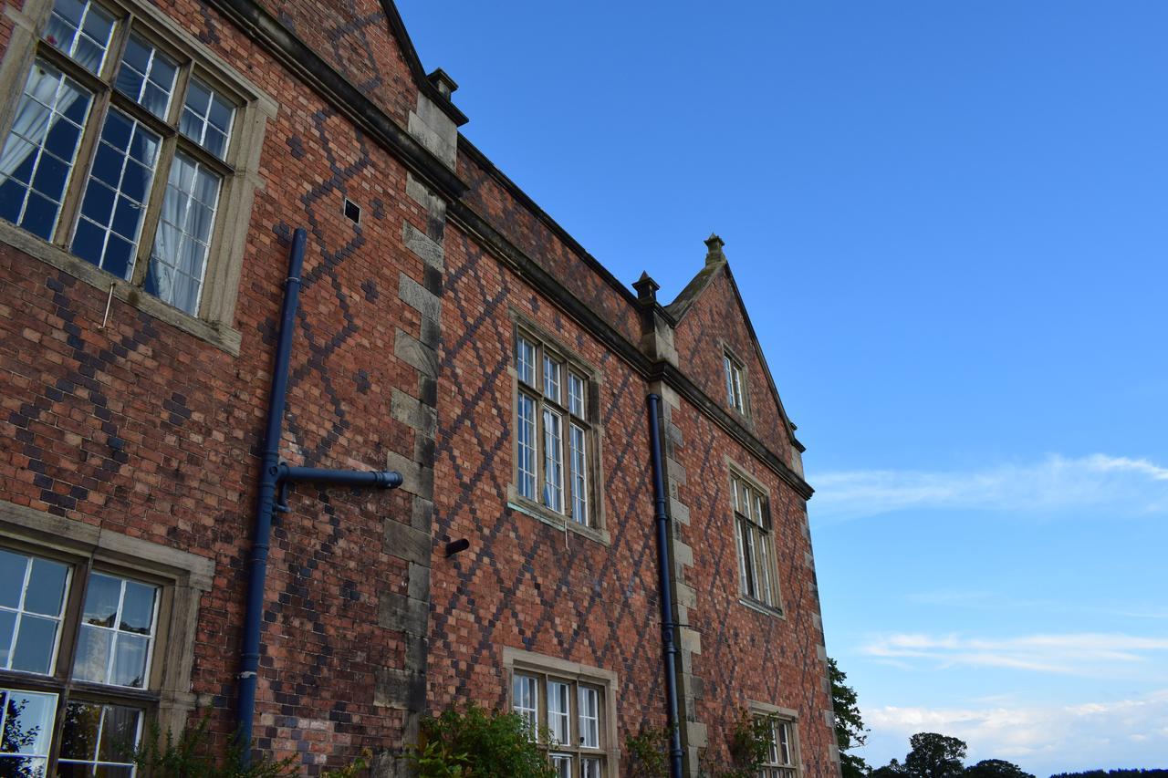 Willington Hall Hotel ทาร์พอร์ลีย์ ภายนอก รูปภาพ