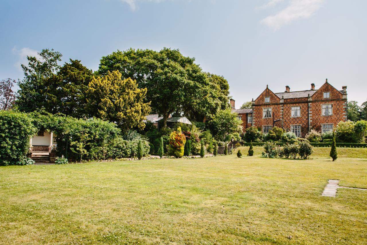 Willington Hall Hotel ทาร์พอร์ลีย์ ภายนอก รูปภาพ