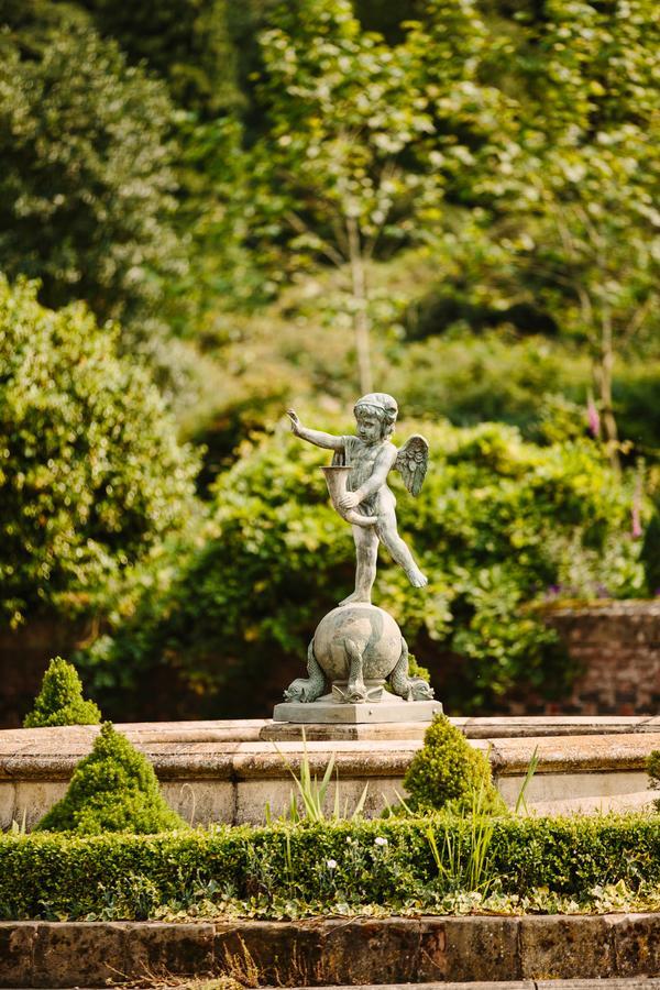 Willington Hall Hotel ทาร์พอร์ลีย์ ภายนอก รูปภาพ