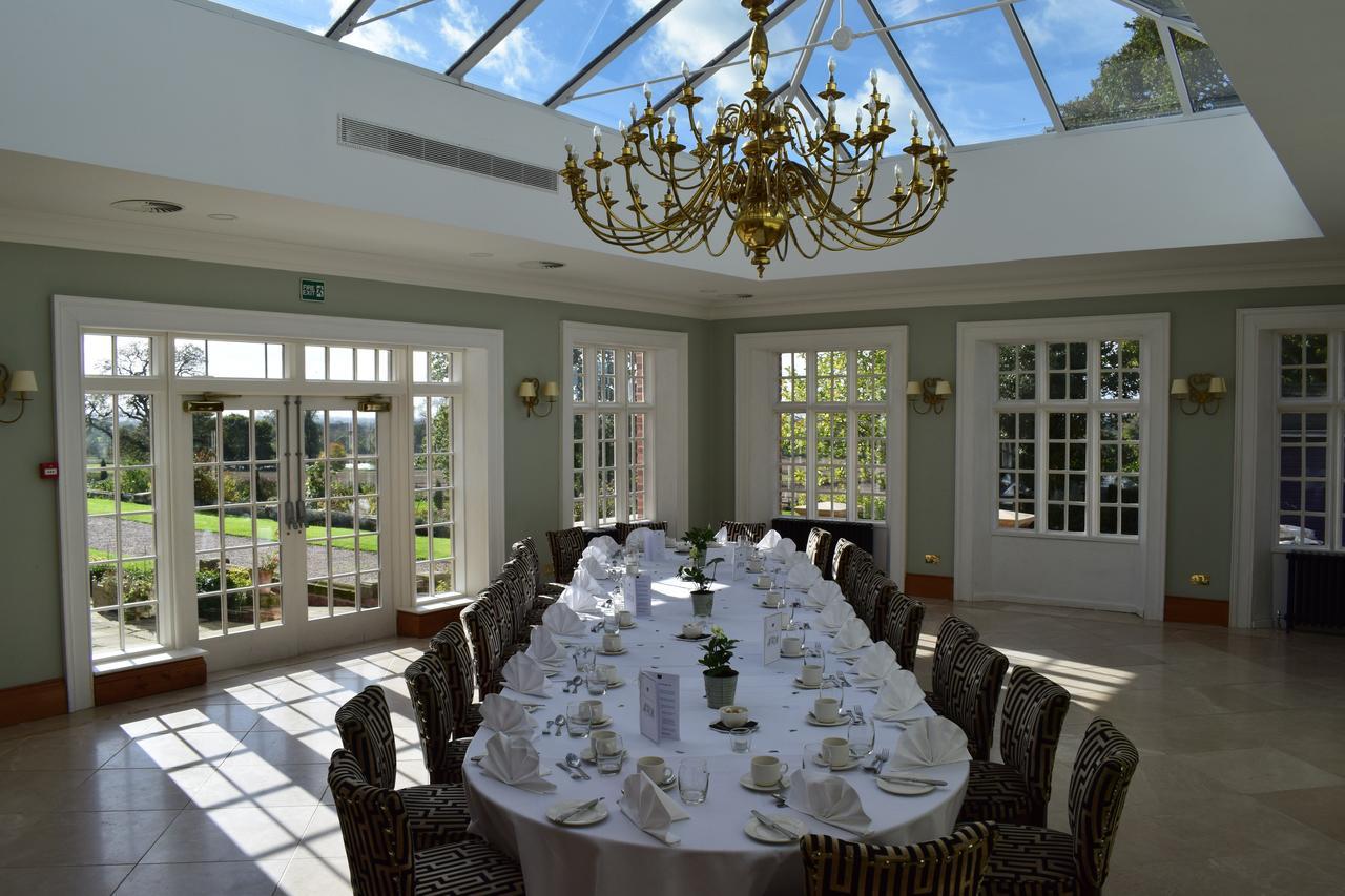 Willington Hall Hotel ทาร์พอร์ลีย์ ภายนอก รูปภาพ